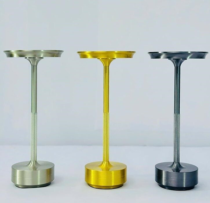 Den-ban-cam-ung-hien-dai-decor-khong-gian-DB04-56-1